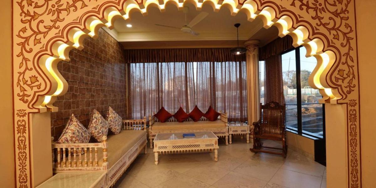 Neonz Resort & Club Anand Bagian luar foto